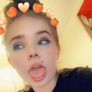 Meet your Posher, Kaitlynn